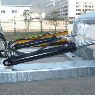 ម៉ាក្រូចាក់សោវិជ្ជមានងាយស្រួលប្រើ។ បណ្តាញសុវត្ថិភាពធានាបាននូវភាពអស់សង្ឃឹមក្នុងការដោះស្រាយរថយន្ត។ ថ្នេរដែលត្រូវបានស្វាគមន៍ការពារការលេចធ្លាយ។ ការបើកសមដ៏ជ្រៅ។ 2 "បង្កើតជាបបូរមាត់កំពូល។ បញ្ចប់ស្រោមសំបុត្រពណ៌ខៀវដែលអាចមើលឃើញខ្ពស់។